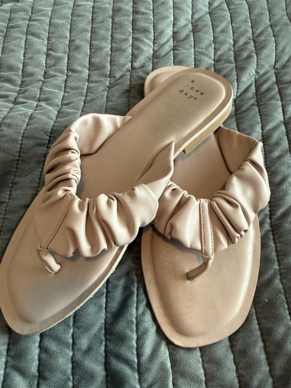 Women’s Lilac Grey colored Ruched Thong Sandals